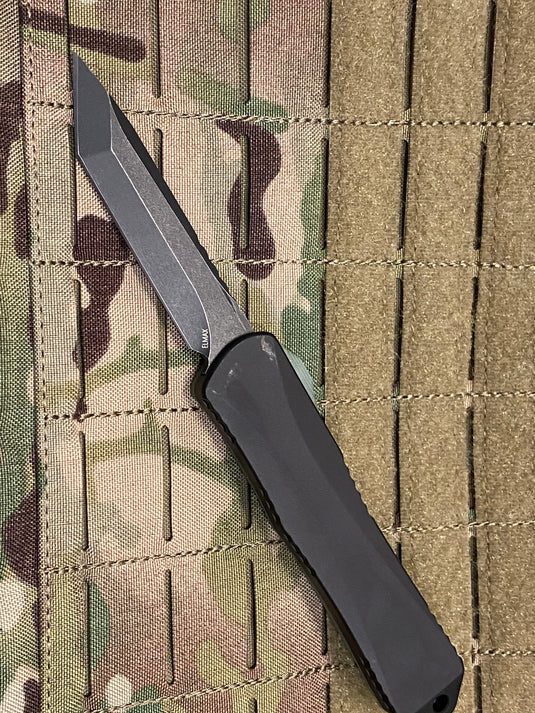 HERETIC MANTICORE-E OTF AUTO TANTO EDGE WITH JADE GREEN G-10 BACKCOVER WITH BLACK BATTLEWORN BLADE