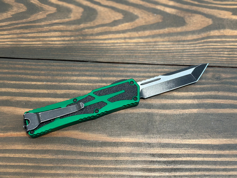 Load image into Gallery viewer, Heretic Knives Colossus Tanto Two Tone Battle Black Green
